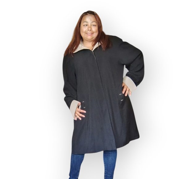 CONTEMPORAINE. Women's Black Trenchcoat With Beige Cuffs On Sleeve Size Large. - Picture 2 of 14